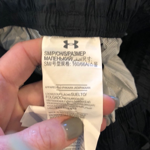 Under armor waterproof rain gear pants - Picture 2 of 6